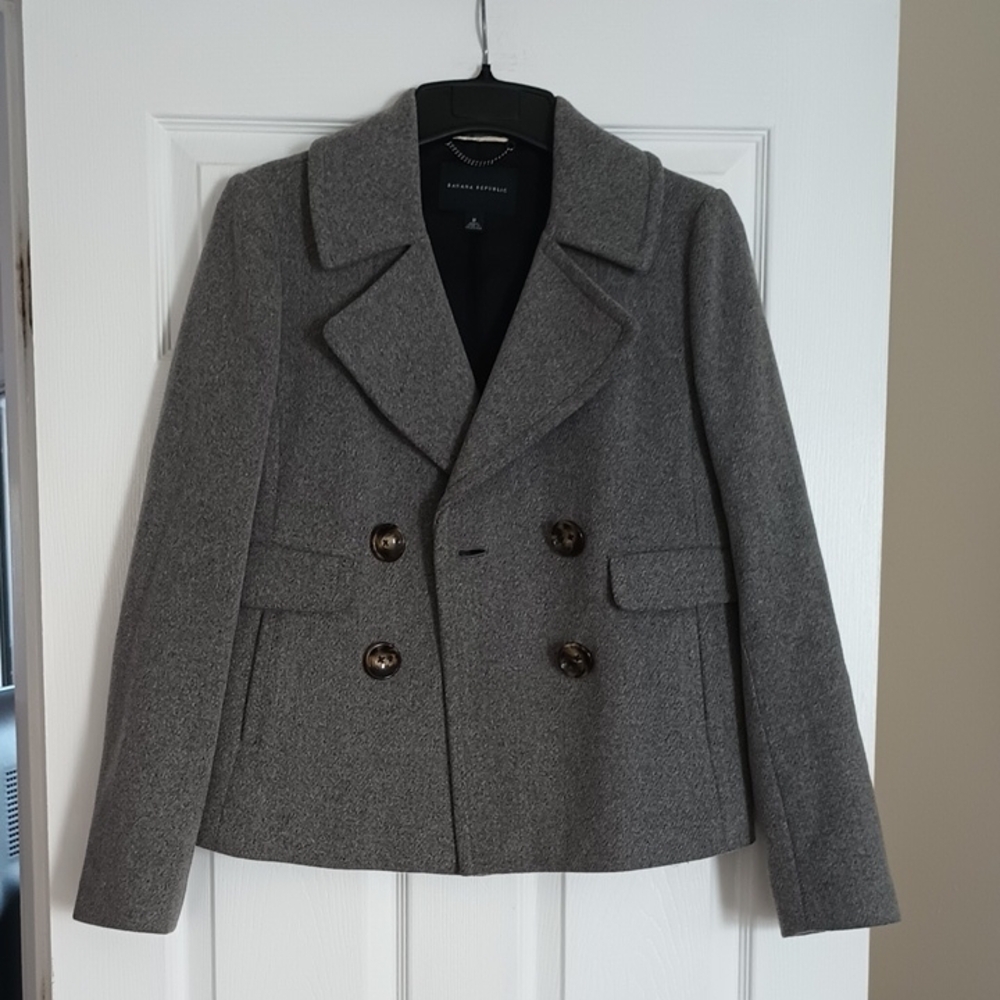 Banana Republic Gray Double-Breasted Coat, Size M